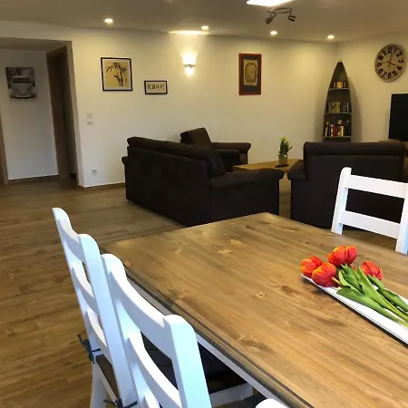 Grosszuege Ferienwohnung In Sparneck *
